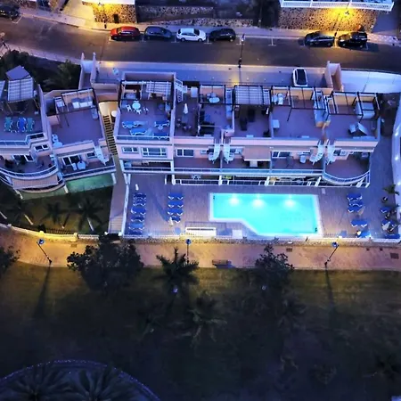 Golden N 12, Floor With Private Roof Terrace By El Sirocco شقة